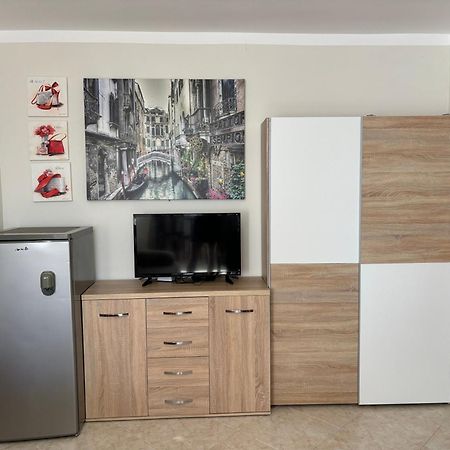 Apartments Primorsko Ngoại thất bức ảnh