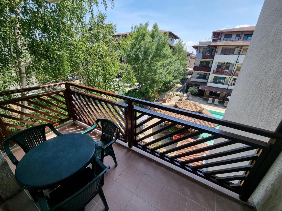 Apartments Primorsko Ngoại thất bức ảnh
